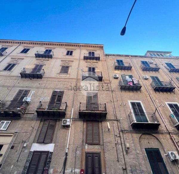 appartamento in vendita a Palermo in zona Zisa