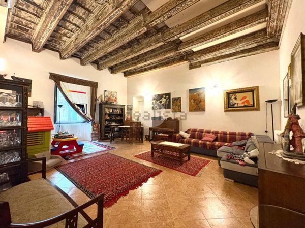 appartamento in vendita a Palermo in zona San Lorenzo