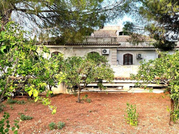 casa indipendente in vendita a Palermo