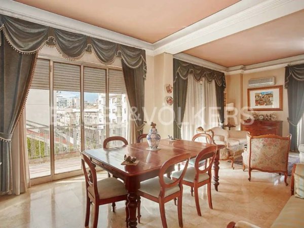 appartamento in vendita a Palermo in zona Montepellegrino