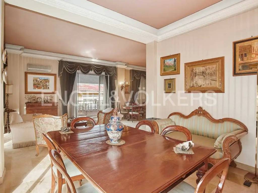 appartamento in vendita a Palermo in zona Montepellegrino
