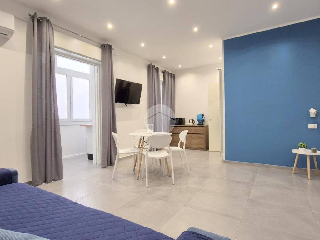 appartamento in vendita a Palermo in zona Politeama