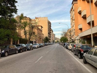 negozio in vendita a Palermo