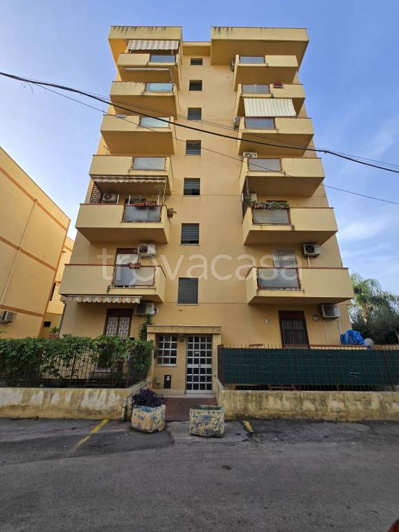 appartamento in vendita a Palermo in zona Cruillas