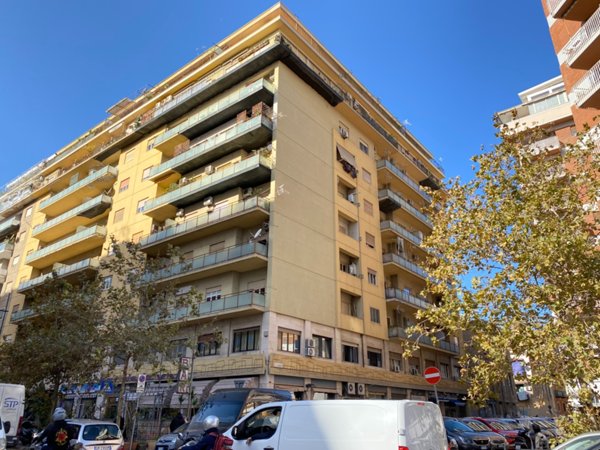 appartamento in vendita a Palermo in zona Montepellegrino