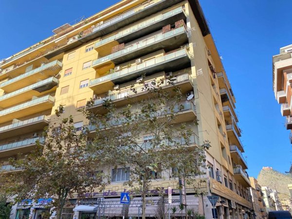 appartamento in vendita a Palermo in zona Montepellegrino