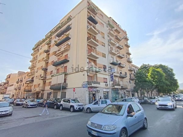 appartamento in vendita a Palermo in zona Montepellegrino