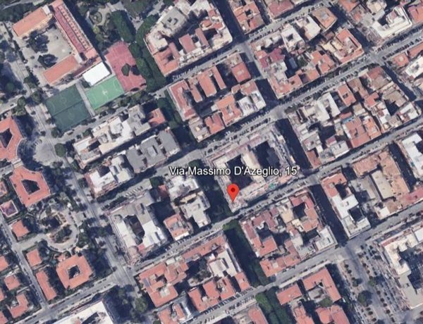 locale commerciale in vendita a Palermo in zona Libertà