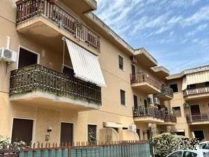 appartamento in vendita a Palermo in zona Chiavelli
