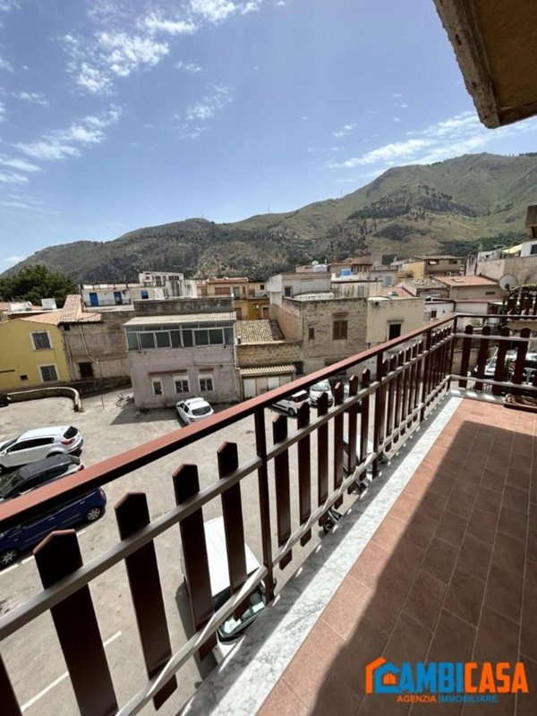 appartamento in vendita a Palermo in zona Chiavelli