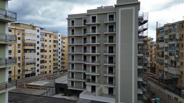 appartamento in vendita a Palermo in zona Zisa