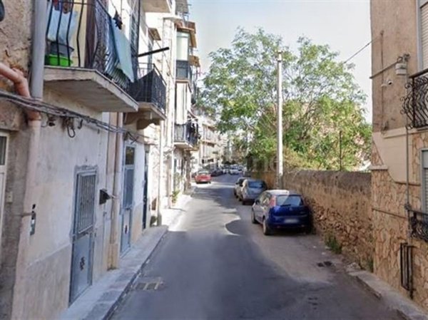 appartamento in vendita a Palermo in zona Chiavelli