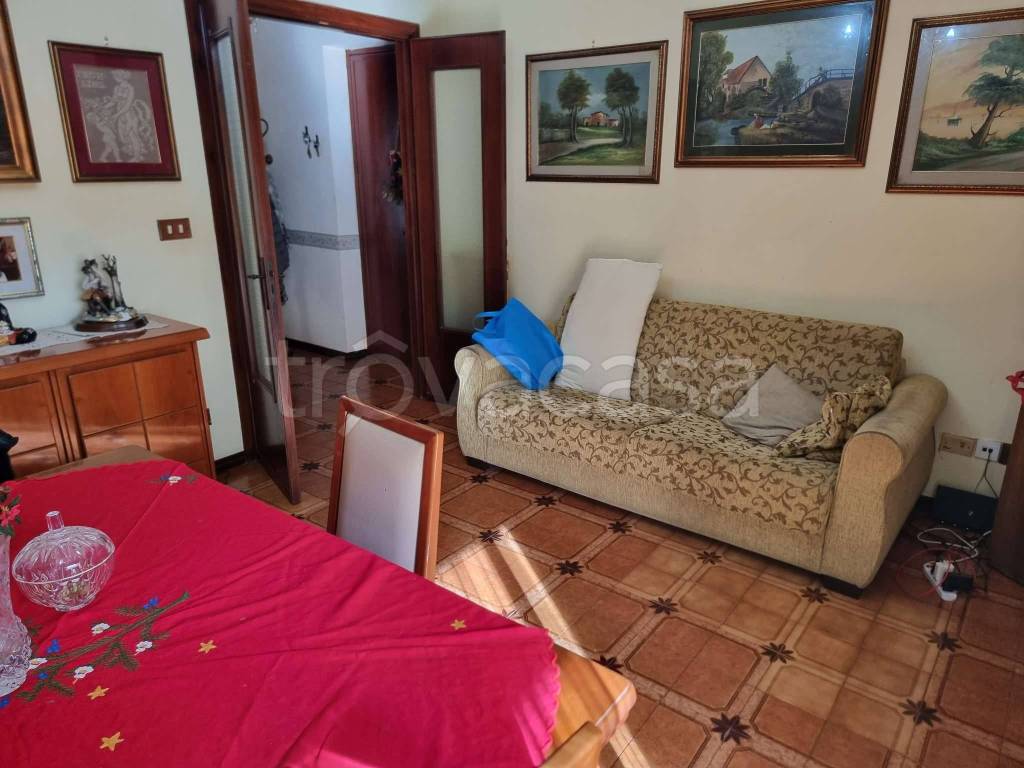 appartamento in vendita a Palermo in zona Zisa