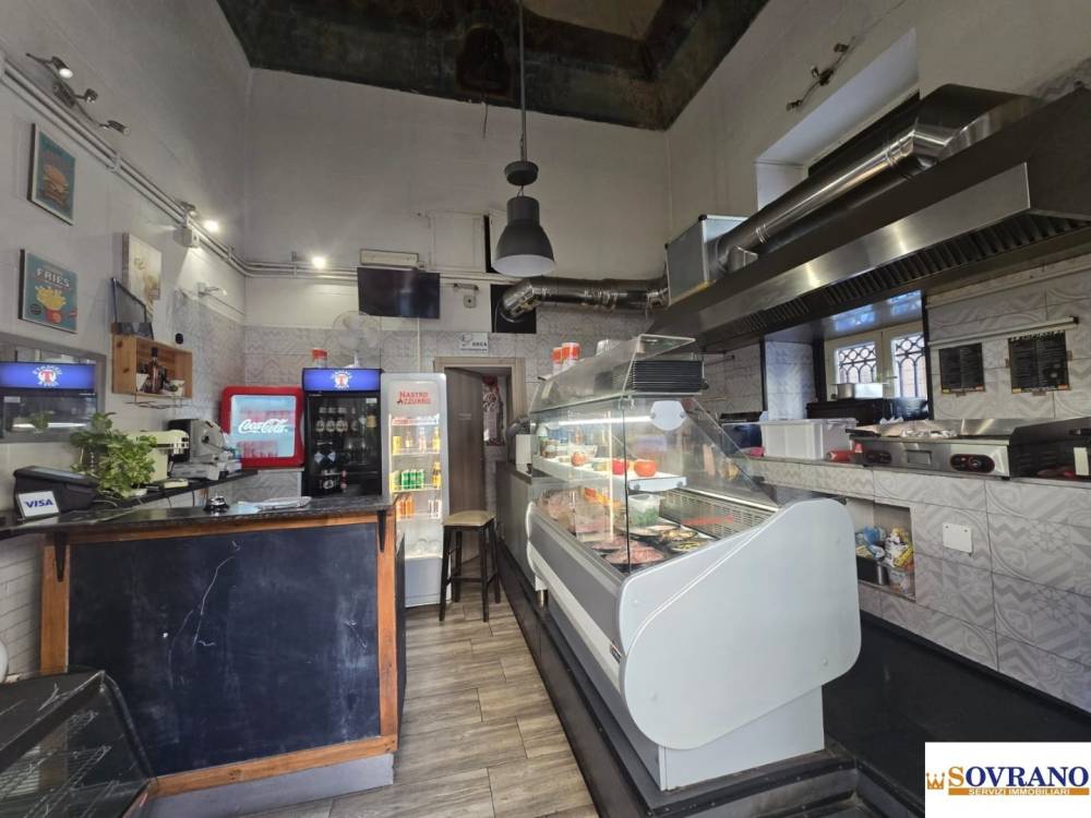 negozio in vendita a Palermo in zona Centro storico