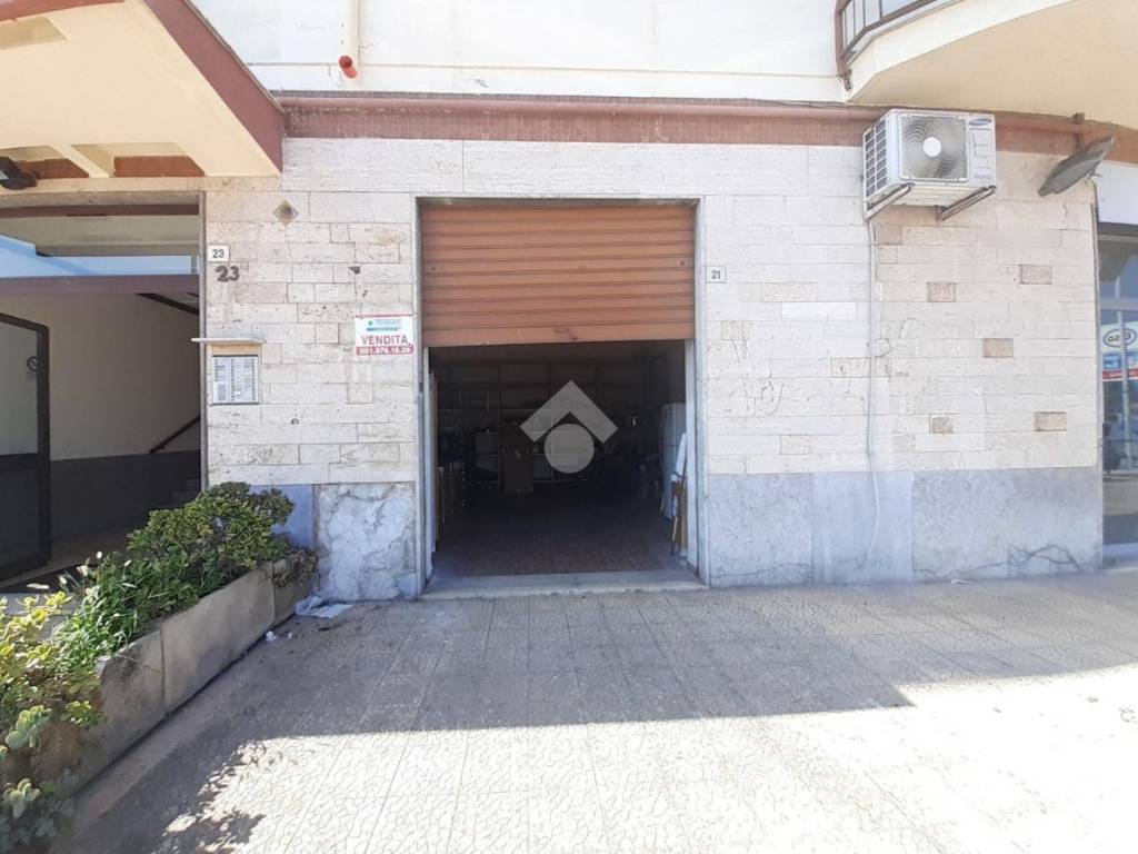 negozio in vendita a Palermo in zona Uditore
