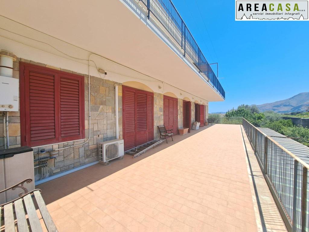 casa indipendente in vendita a Palermo in zona Altarello