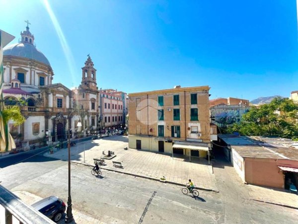 intera palazzina in vendita a Palermo in zona Centro storico
