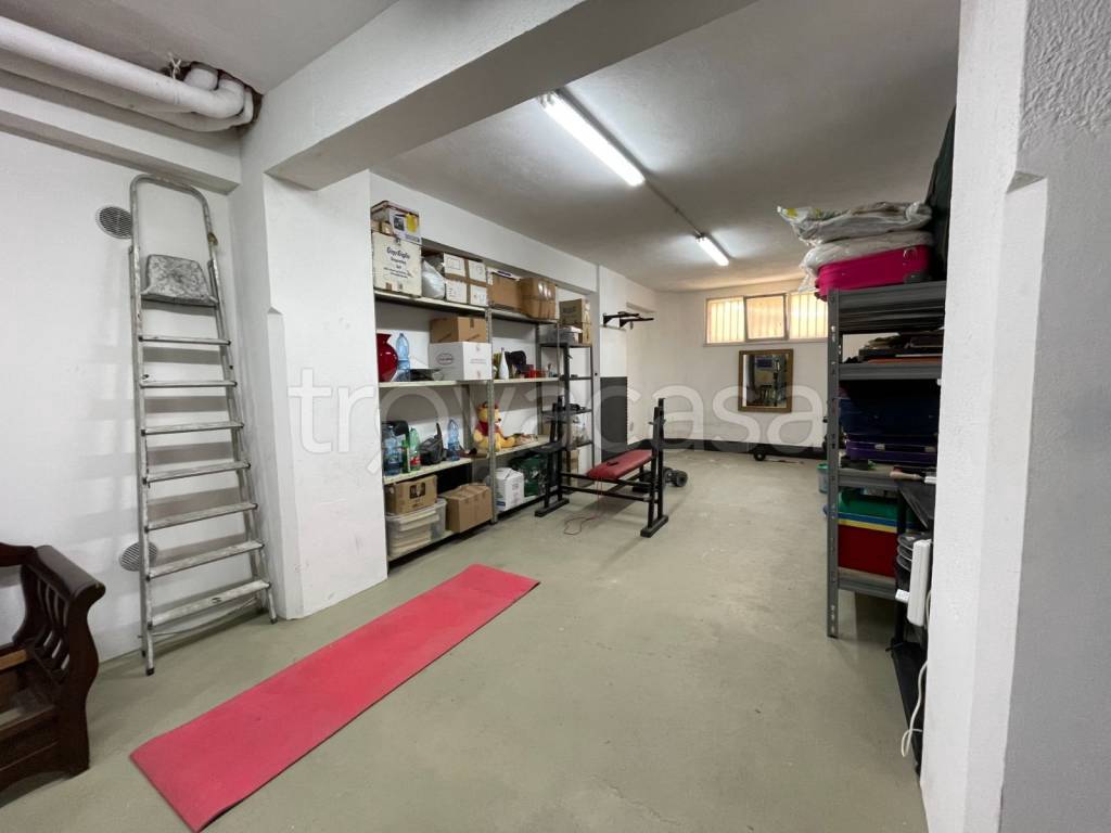 casa indipendente in vendita a Palermo in zona Malaspina/Palagonia