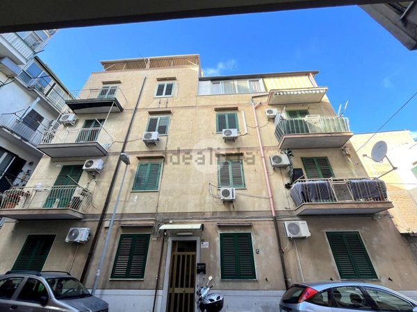 appartamento in vendita a Palermo in zona Altarello
