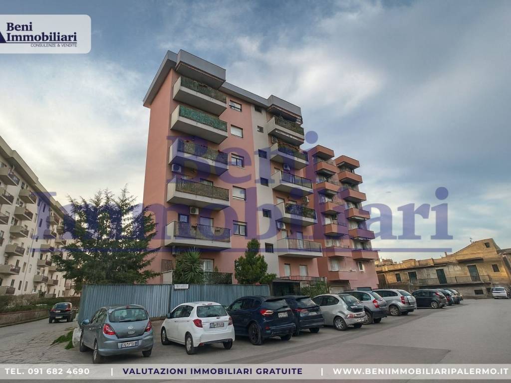 appartamento in vendita a Palermo in zona Uditore