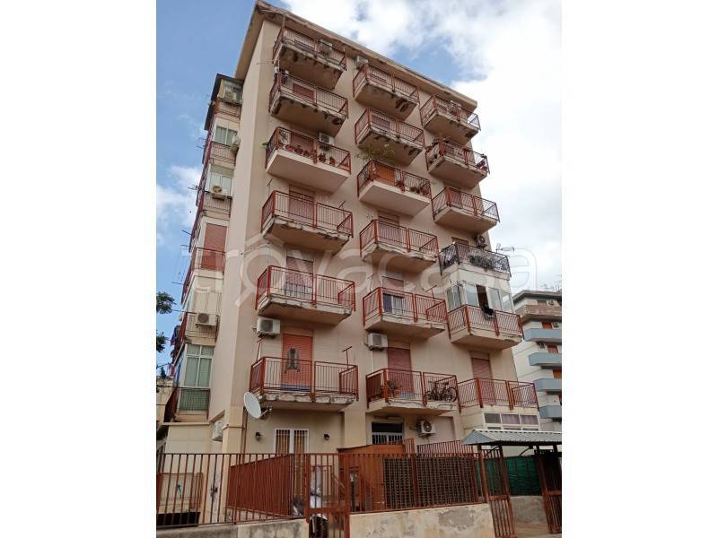 appartamento in vendita a Palermo in zona Settecannoli