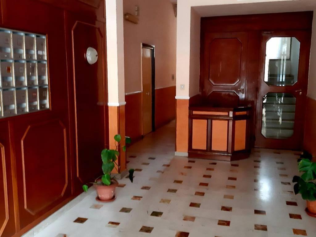 appartamento in vendita a Palermo in zona Malaspina/Palagonia