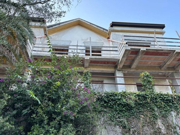 casa indipendente in vendita a Palermo in zona Baida