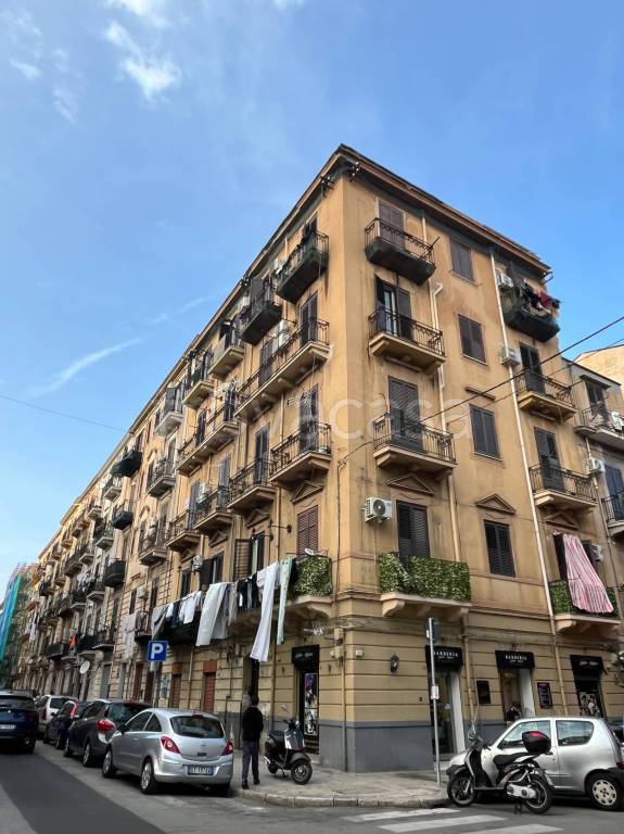 appartamento in vendita a Palermo in zona Oreto