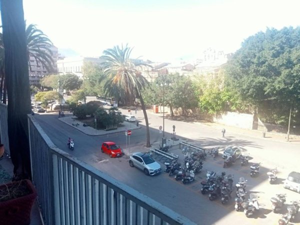 appartamento in vendita a Palermo in zona Libertà