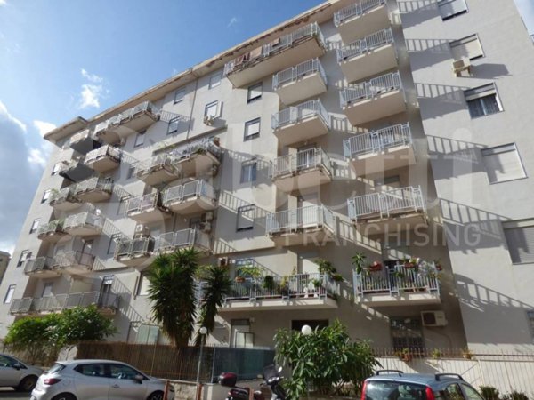 appartamento in vendita a Palermo in zona Settecannoli