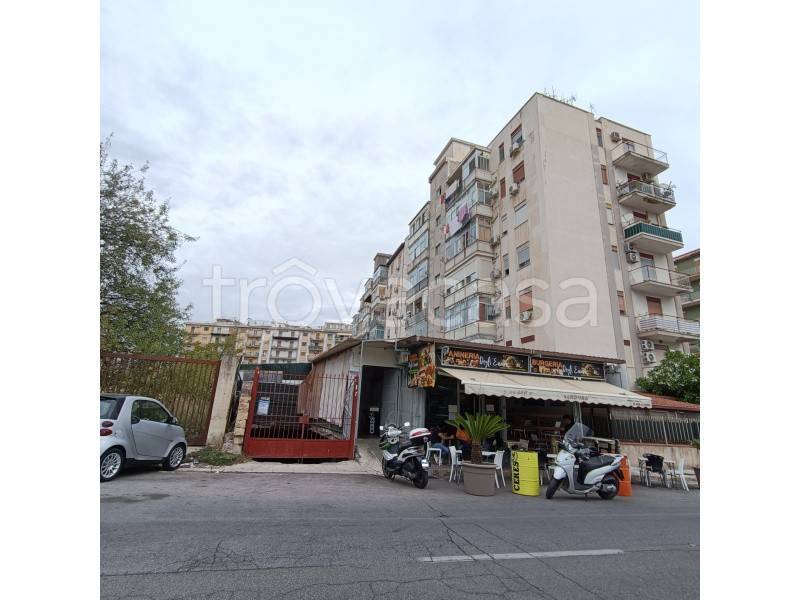 locale di sgombero in vendita a Palermo in zona Centro storico