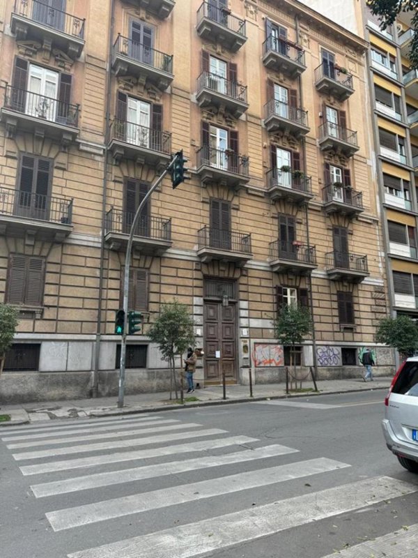 appartamento in vendita a Palermo