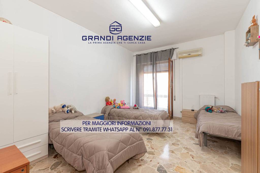 appartamento in vendita a Palermo in zona Malaspina/Palagonia