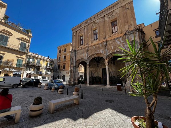 locale di sgombero in vendita a Palermo in zona Centro storico