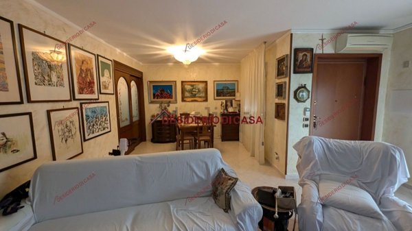 casa indipendente in vendita a Palermo in zona Borgo Nuovo