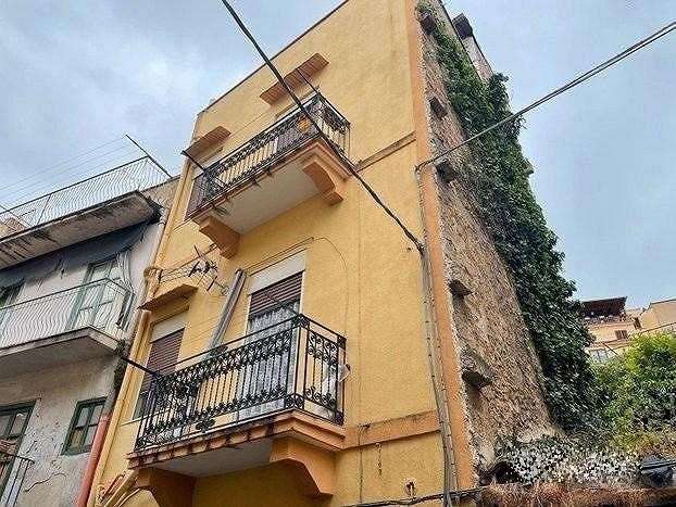 appartamento in vendita a Palermo in zona Baida