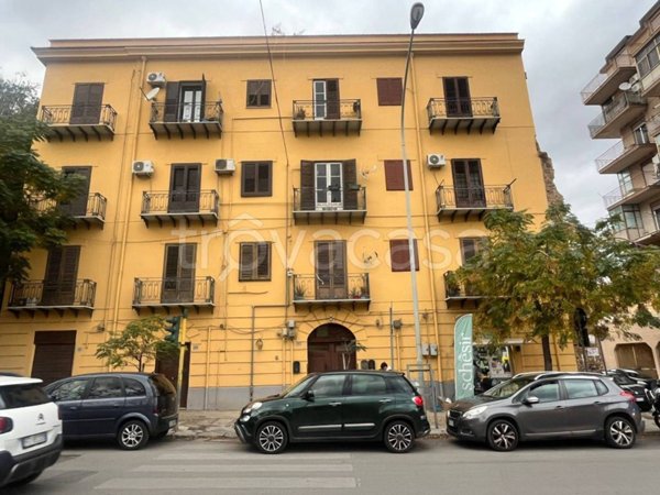 trivano in vendita a Palermo in zona Calatafimi / Cuba