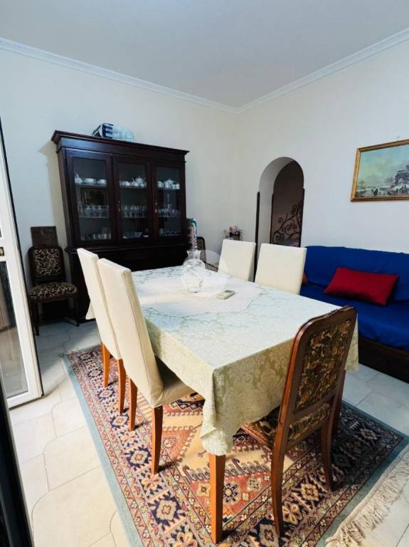 appartamento in vendita a Palermo in zona Zisa