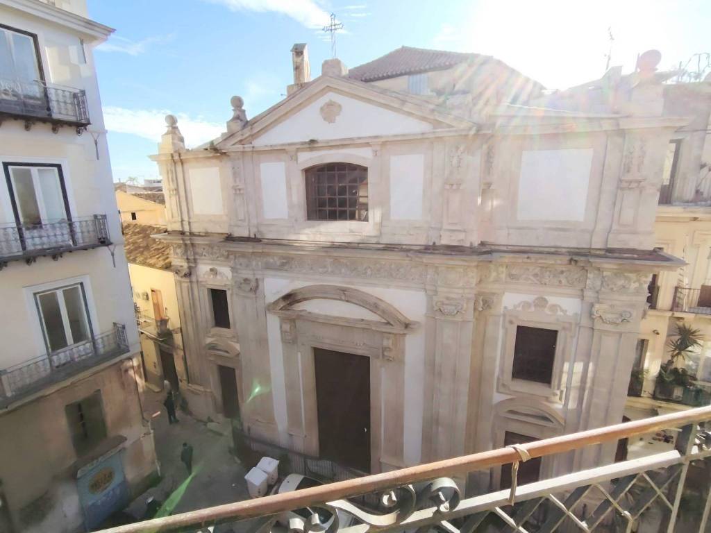 appartamento in vendita a Palermo in zona Centro storico