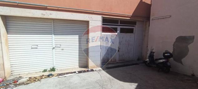 negozio in vendita a Palermo in zona Arenella/Vergine Maria