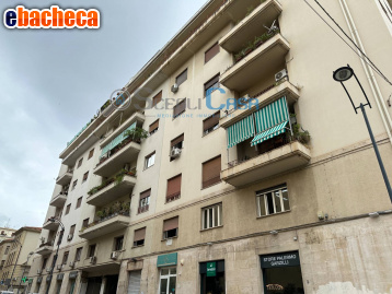locale commerciale in vendita a Palermo