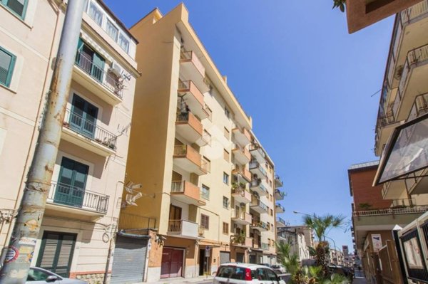 appartamento in vendita a Palermo in zona Noce