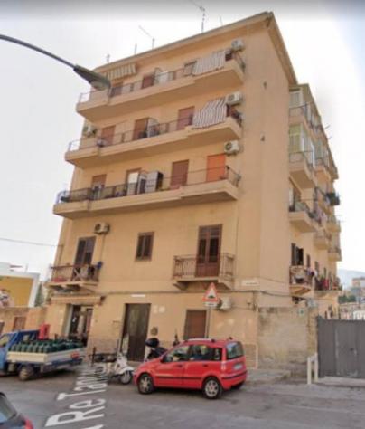 appartamento in vendita a Palermo in zona Zisa