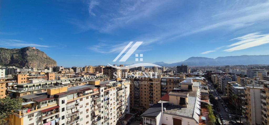appartamento in vendita a Palermo in zona Centro storico