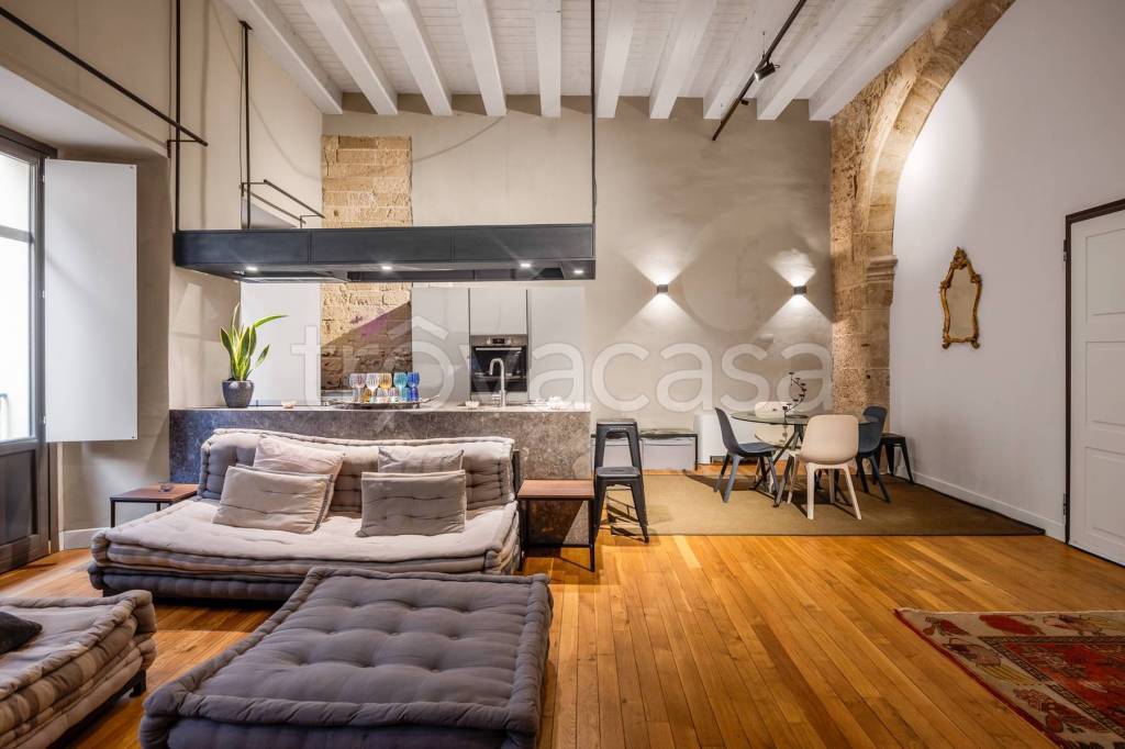 appartamento in vendita a Palermo in zona Centro storico