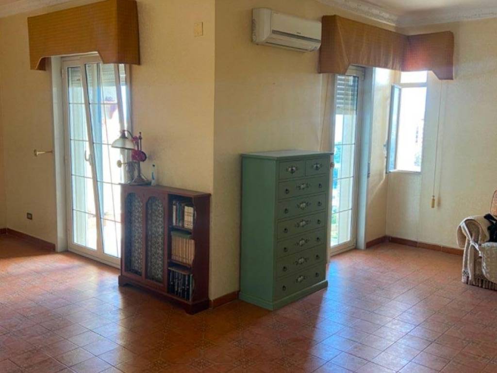 appartamento in vendita a Palermo in zona Mezzomonreale