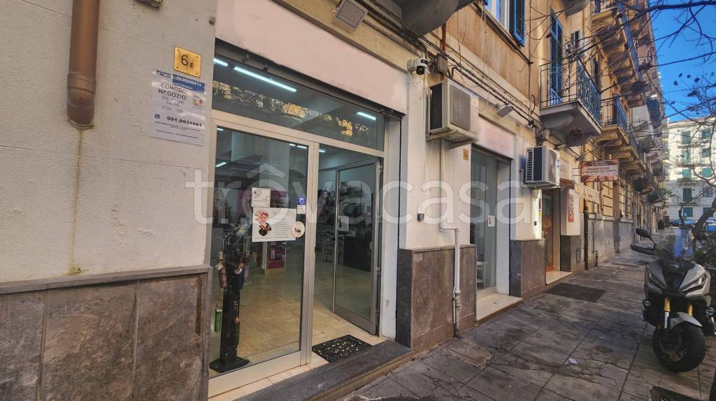 appartamento in vendita a Palermo in zona Zisa