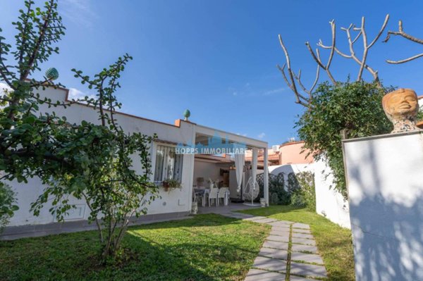 casa indipendente in vendita a Palermo in zona Pallavicino