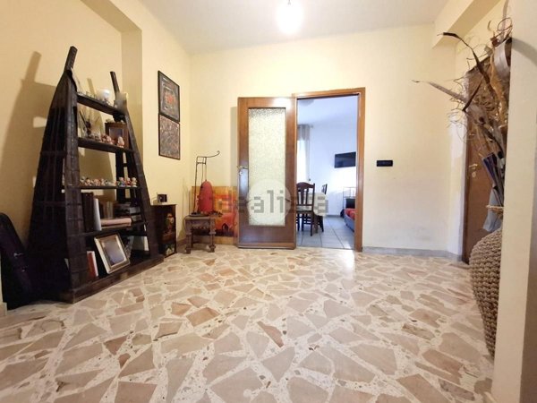appartamento in vendita a Palermo in zona Malaspina/Palagonia
