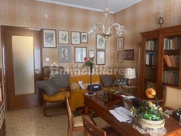 appartamento in vendita a Palermo in zona Politeama